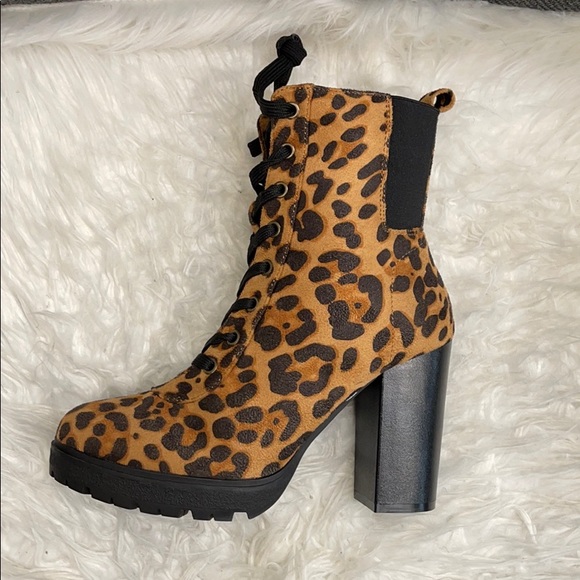 Leopard women boot 👢😍 - Picture 5 of 5